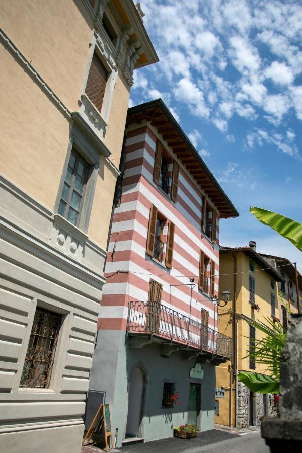 Iseolakerental - Casa Del Pescatore Riva di Solto Exterior foto